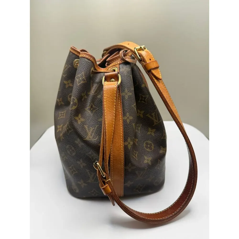 Vintage Louis Vuitton Noé Monogram Leather Shoulder Bag Cert. of Authenticity